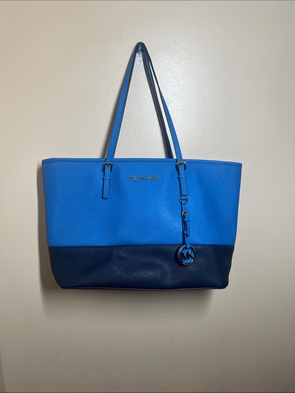 Michael Kors Jet Set Travel Tote